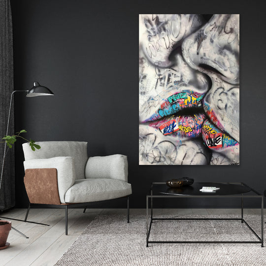 Sweet Kiss - Canvas Art Print - JP388